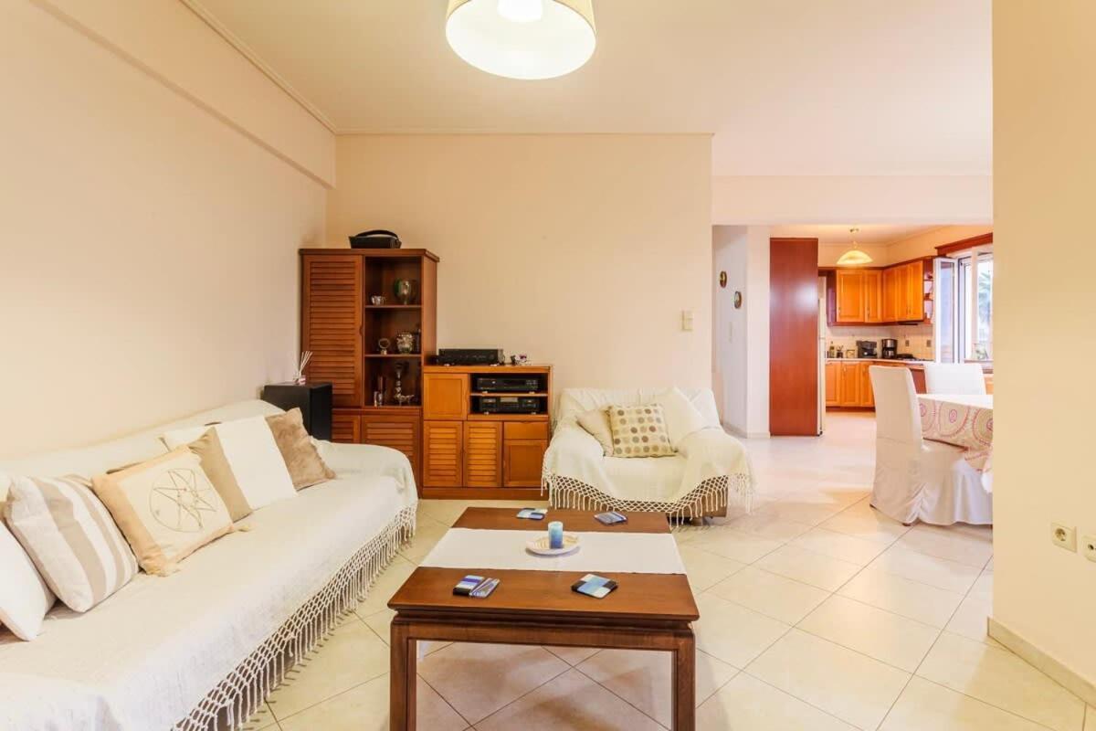 Spacious Urban Haven-Family Home, Perfect Location Kalamata Exteriér fotografie