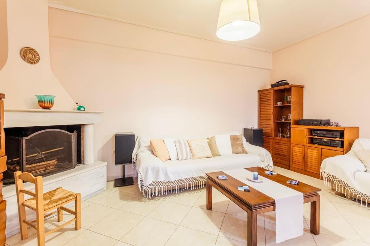 Spacious Urban Haven-Family Home, Perfect Location Kalamata Exteriér fotografie
