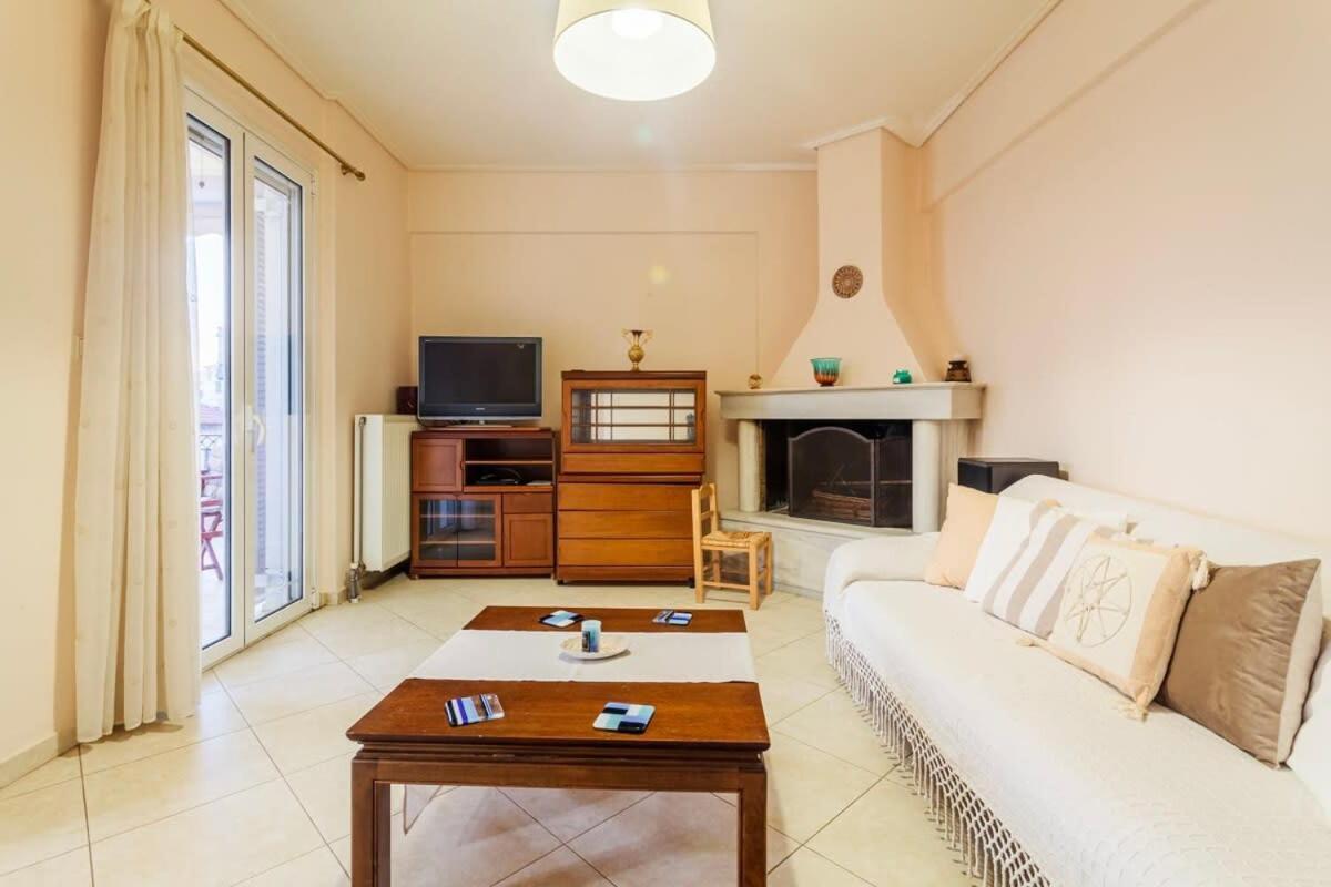 Spacious Urban Haven-Family Home, Perfect Location Kalamata Exteriér fotografie