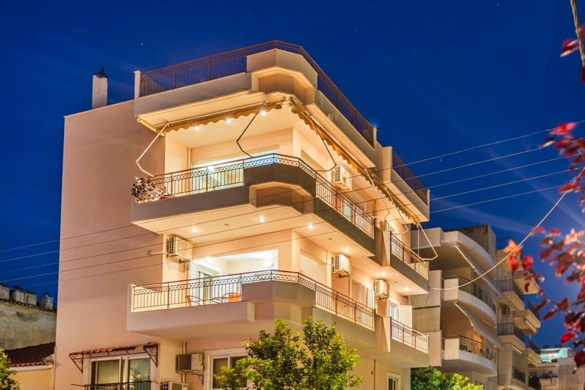 Spacious Urban Haven-Family Home, Perfect Location Kalamata Exteriér fotografie